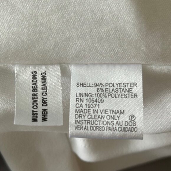 Tahari Below The Knee White Color Dress Sz 2 - Picture 5 of 9